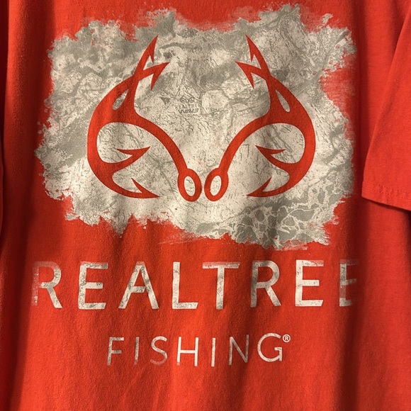 Men's REALTREE T-Shirt Coral Color.  New Never Been Worn. - Picture 5 of 5
